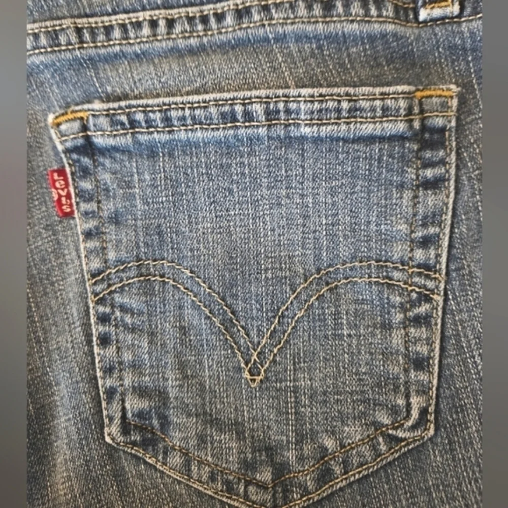 LEVI'S CURVY BOOT CUT JEANS SZ 33/16 S BLUE - Picture 7 of 10